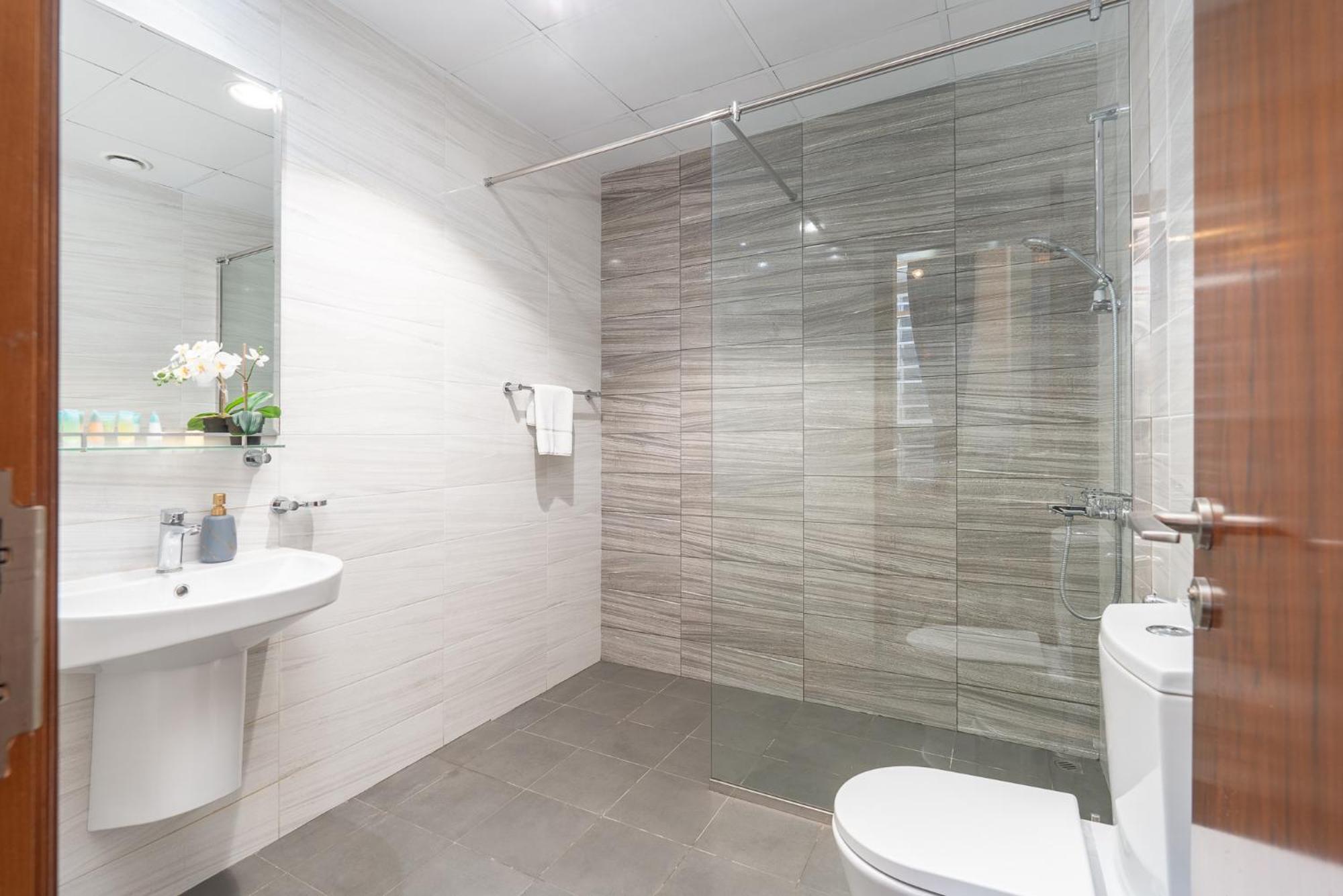 Dunya Tower Luxury And 2 Min Walk To Dubai Mall And Burj Khalifa In Heart Of Downtown 외부 사진