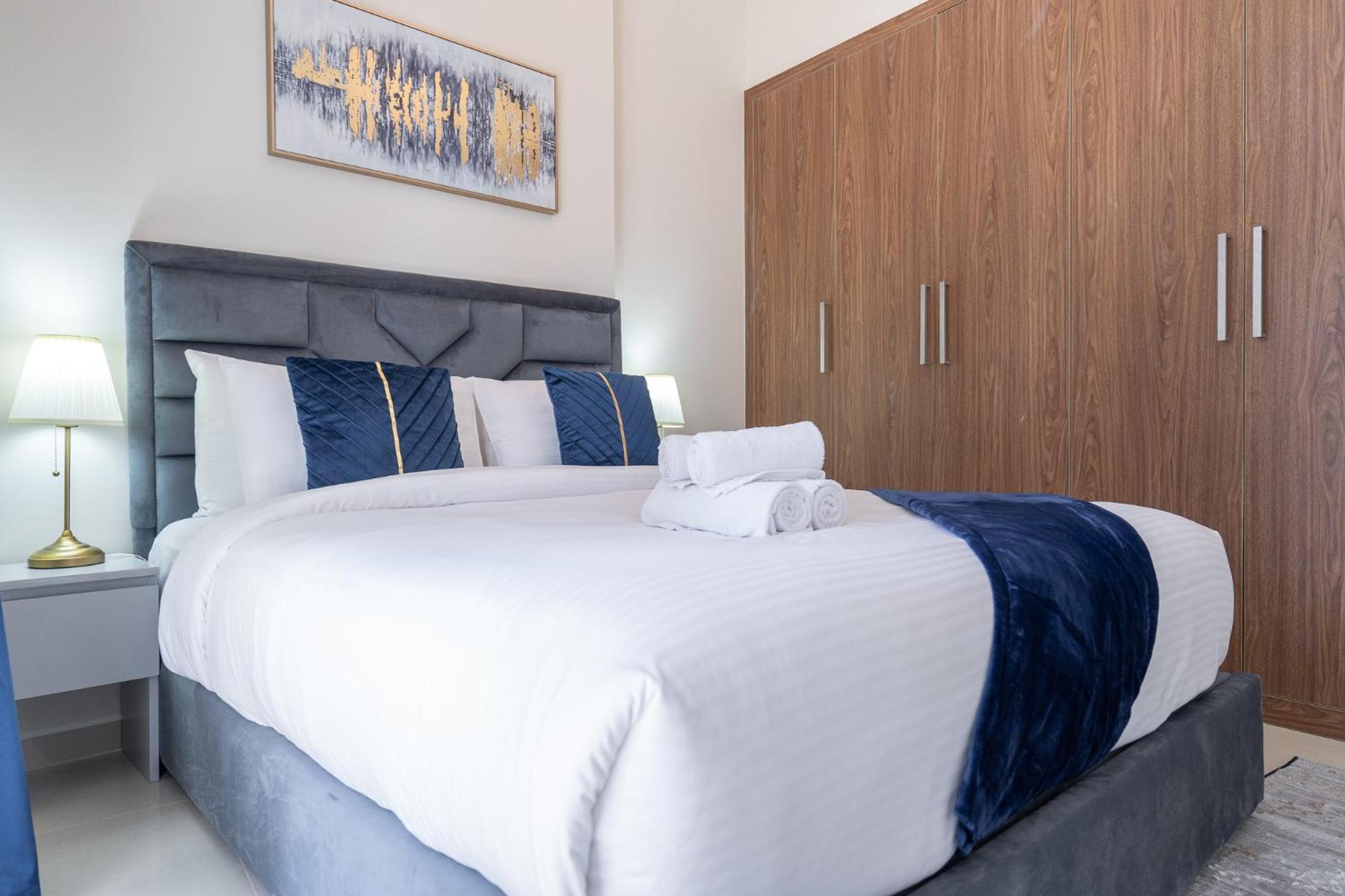 Dunya Tower Luxury And 2 Min Walk To Dubai Mall And Burj Khalifa In Heart Of Downtown 외부 사진