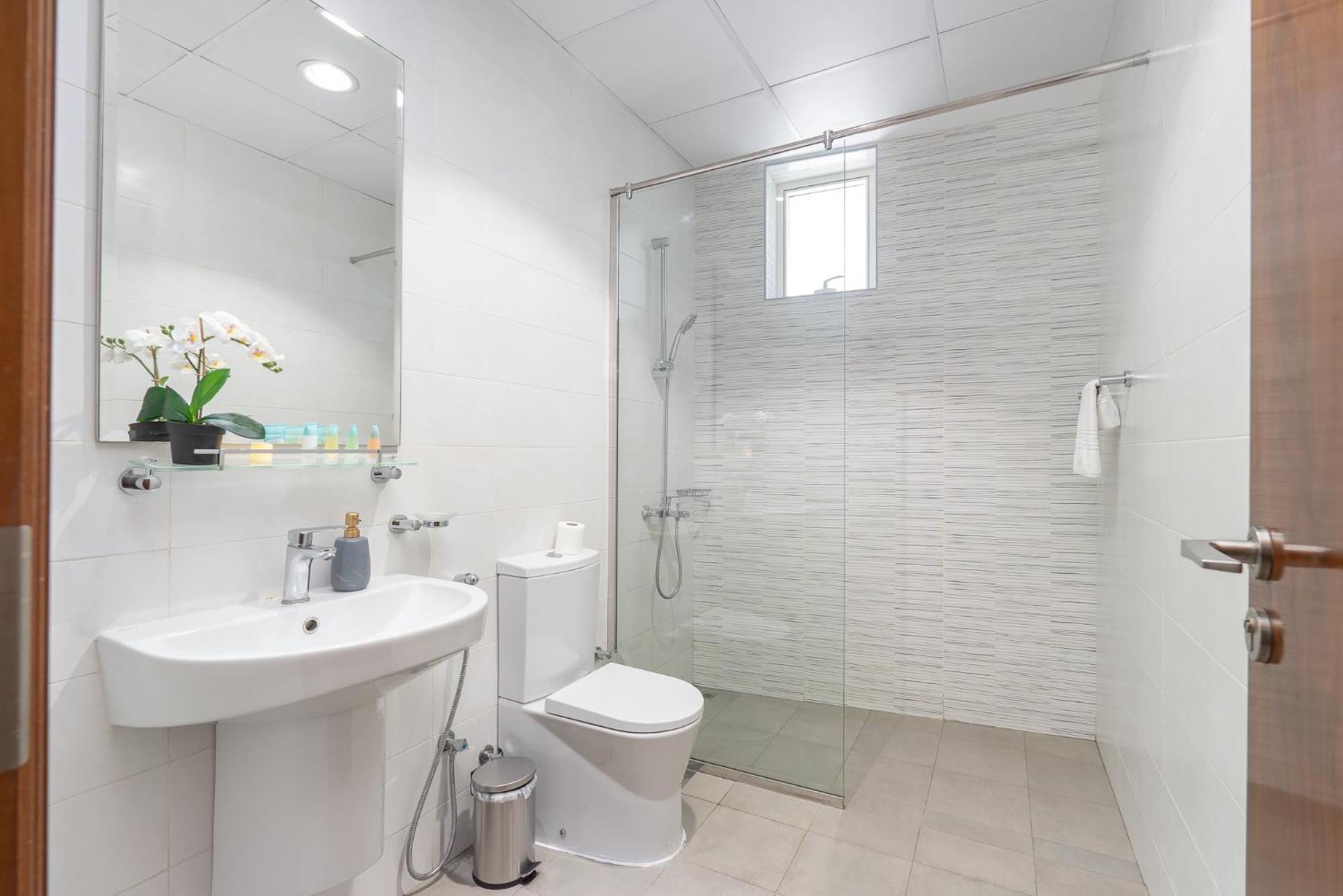 Dunya Tower Luxury And 2 Min Walk To Dubai Mall And Burj Khalifa In Heart Of Downtown 외부 사진